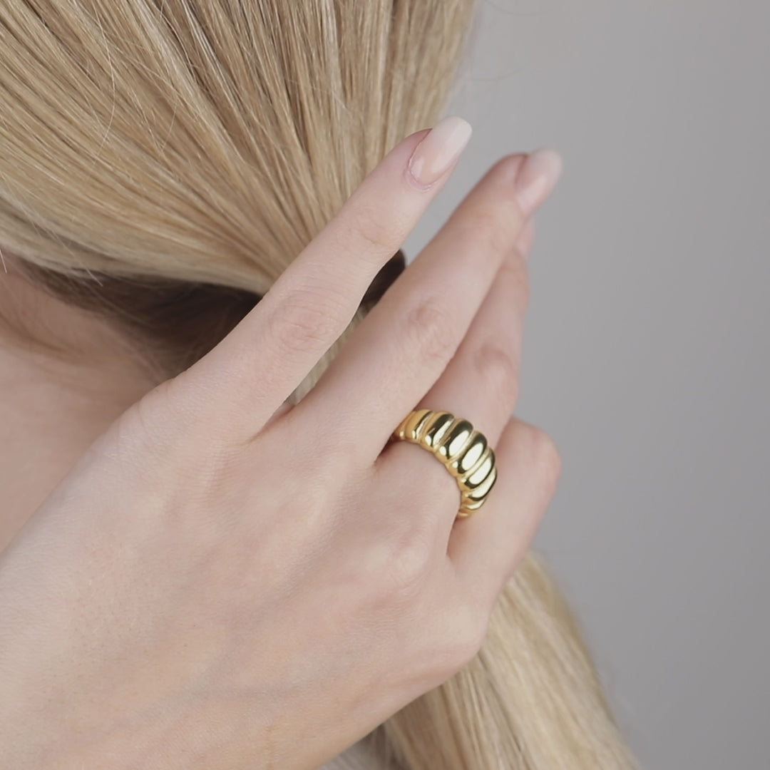 Gold Croissant Ring